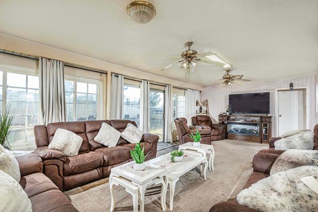 166 Via De Laurencio, Chula Vista, CA 91910