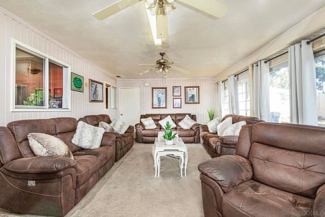 166 Via De Laurencio, Chula Vista, CA 91910