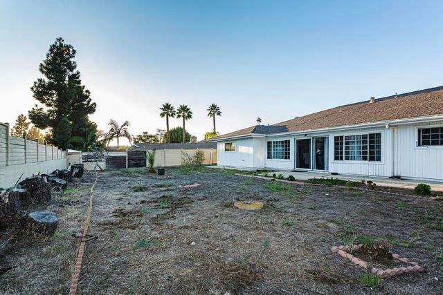 166 Via De Laurencio, Chula Vista, CA 91910