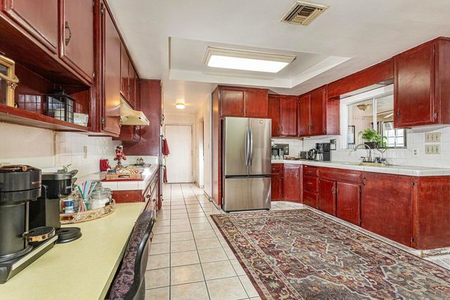 166 Via De Laurencio, Chula Vista, CA 91910