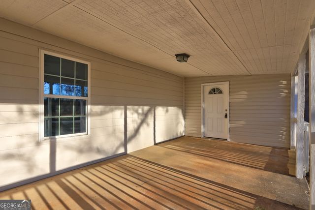 201 Dundee Lake Road, Griffin, GA 30223