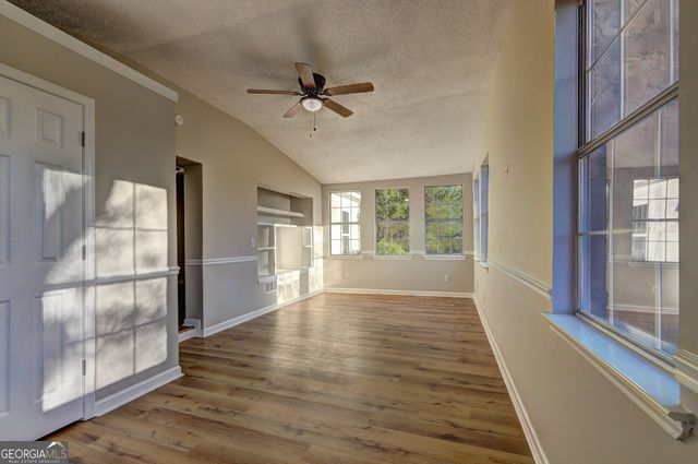 201 Dundee Lake Road, Griffin, GA 30223