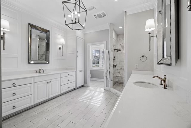 1204 Secluded Ln, Longview, TX 75604