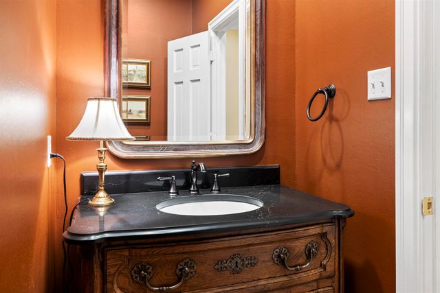 1204 Secluded Ln, Longview, TX 75604