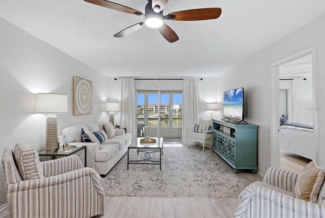 3446 LAKE BAYSHORE DRIVE 416, Bradenton, FL 34205