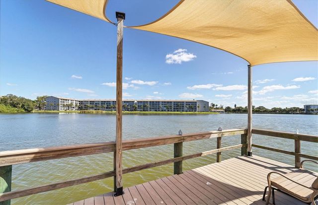 3446 LAKE BAYSHORE DRIVE 416, Bradenton, FL 34205