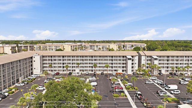 3446 LAKE BAYSHORE DRIVE 416, Bradenton, FL 34205