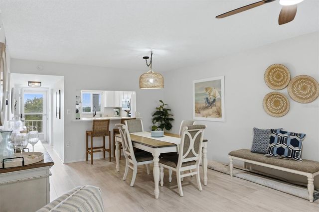 3446 LAKE BAYSHORE DRIVE 416, Bradenton, FL 34205