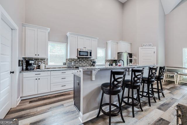 3790 Old Dixie S, Springfield, GA 31329