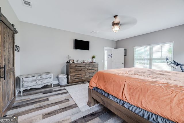 3790 Old Dixie S, Springfield, GA 31329