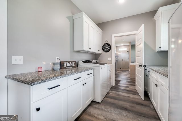 3790 Old Dixie S, Springfield, GA 31329