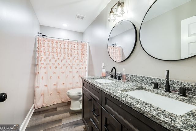 3790 Old Dixie S, Springfield, GA 31329