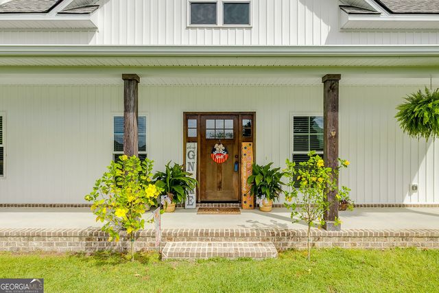 3790 Old Dixie S, Springfield, GA 31329