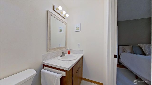 4114 64th Street Ct, Gig Harbor, WA 98335