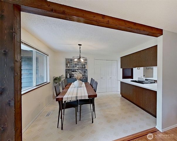 4114 64th Street Ct, Gig Harbor, WA 98335
