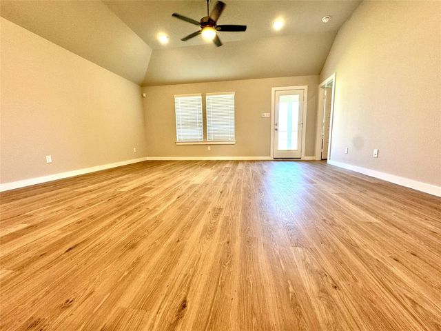 8615 Jetty Glen Drive, Cypress, TX 77433