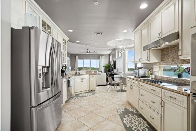 8743 THE ESPLANADE 24, Orlando, FL 32836