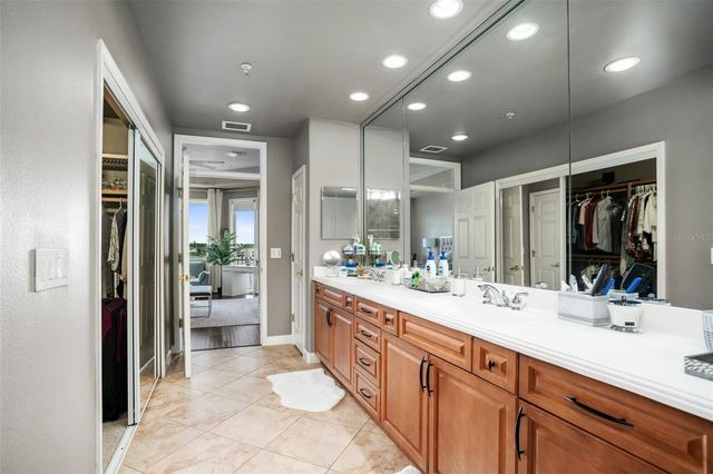 8743 THE ESPLANADE 24, Orlando, FL 32836