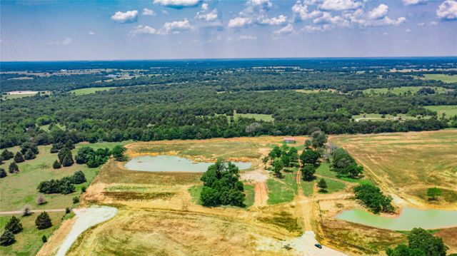 1789 Brumelow Road, Whitesboro, TX 76273