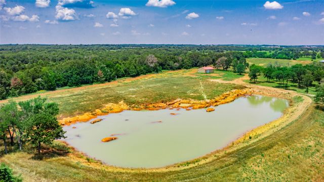 1789 Brumelow Road, Whitesboro, TX 76273