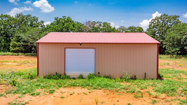1789 Brumelow Road, Whitesboro, TX 76273