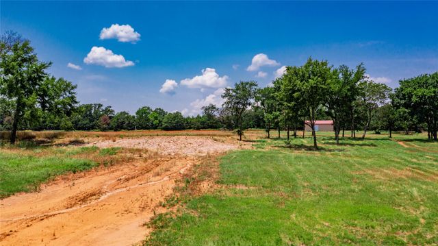 1789 Brumelow Road, Whitesboro, TX 76273