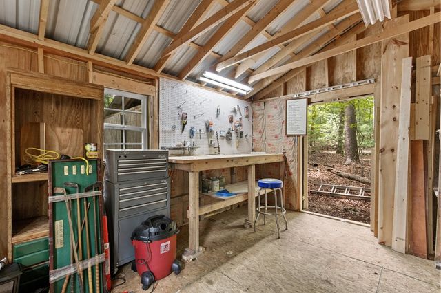 27 Medford Lane, Blairsville, GA 30512