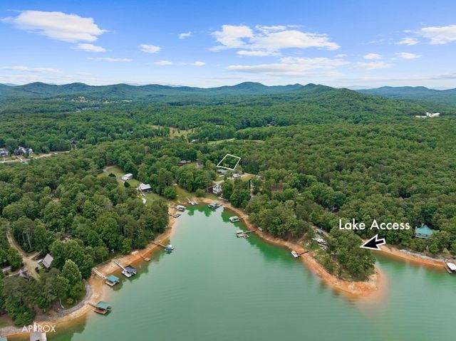 27 Medford Lane, Blairsville, GA 30512