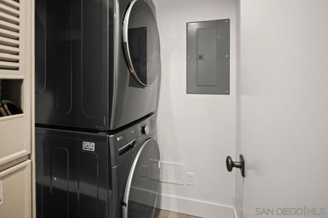 857 F Ave, Coronado, CA 92118