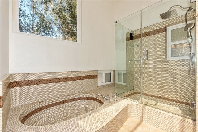 22625 Wood Shadow, Lake Forest, CA 92630