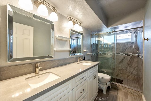 22625 Wood Shadow, Lake Forest, CA 92630