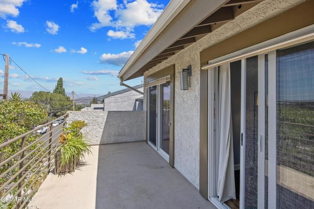 276 Beech Road, Newbury Park, CA 91320
