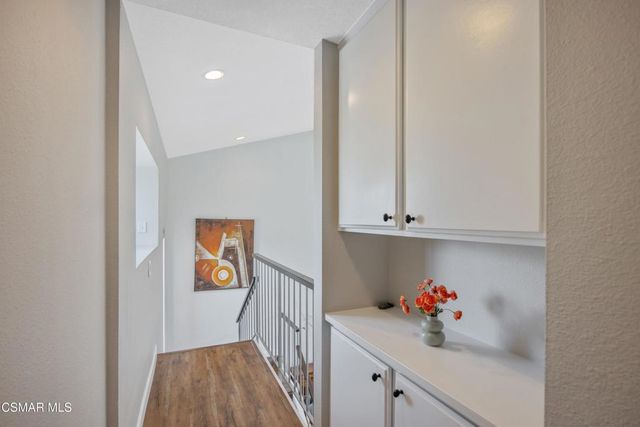 276 Beech Road, Newbury Park, CA 91320