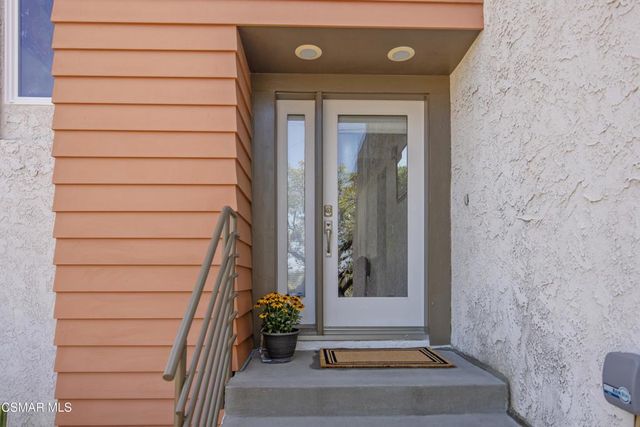 276 Beech Road, Newbury Park, CA 91320