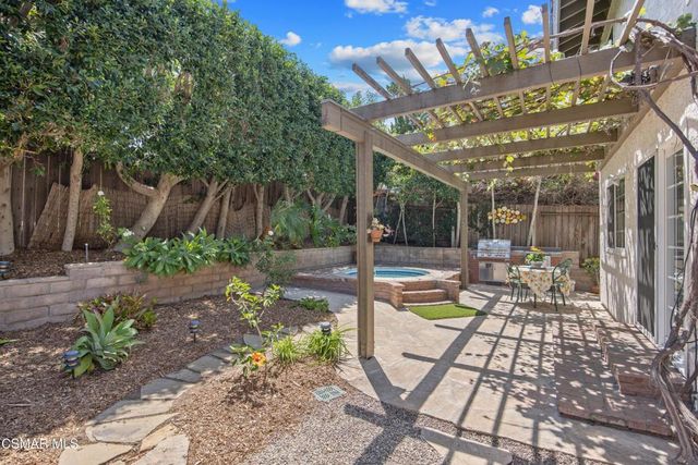 276 Beech Road, Newbury Park, CA 91320