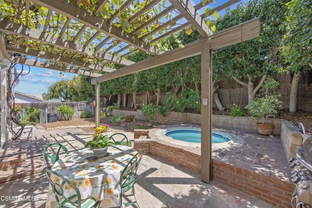 276 Beech Road, Newbury Park, CA 91320