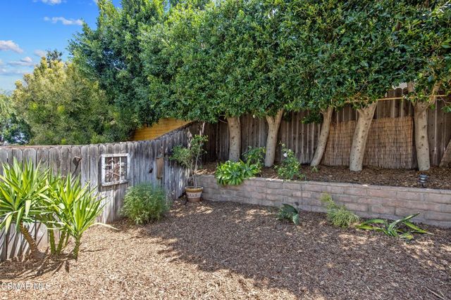 276 Beech Road, Newbury Park, CA 91320