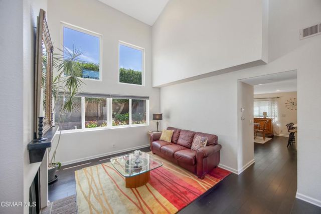 276 Beech Road, Newbury Park, CA 91320