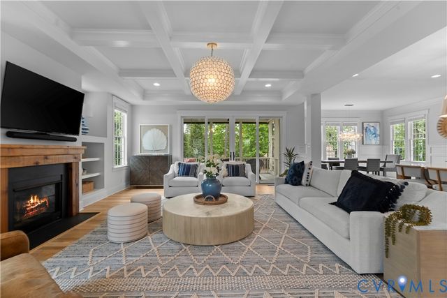 16107 Old Castle Rd, Midlothian, VA 23112