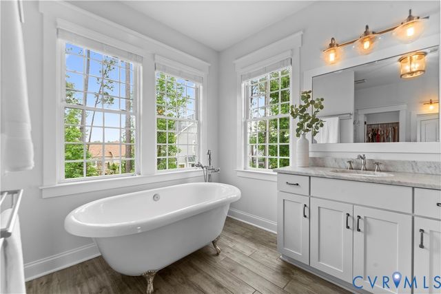 16107 Old Castle Rd, Midlothian, VA 23112