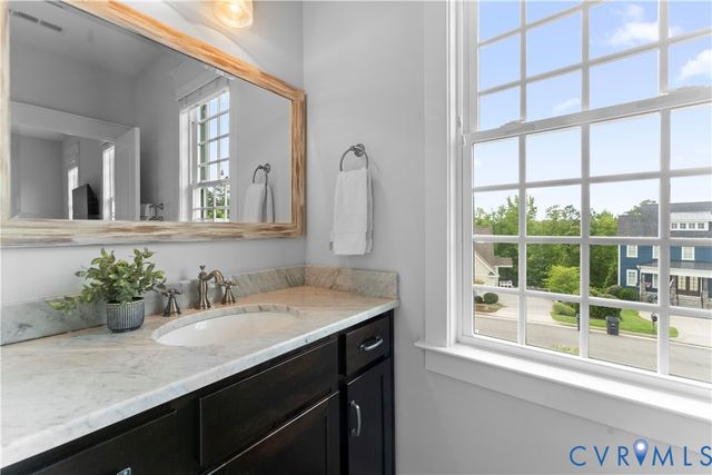 16107 Old Castle Rd, Midlothian, VA 23112