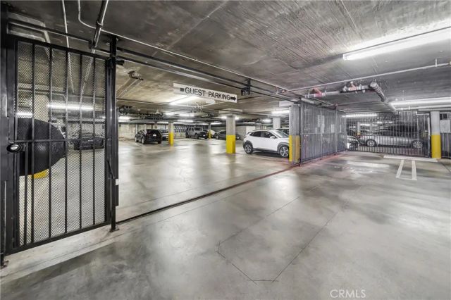 4477 Woodman Avenue 305, Sherman Oaks, CA 91423