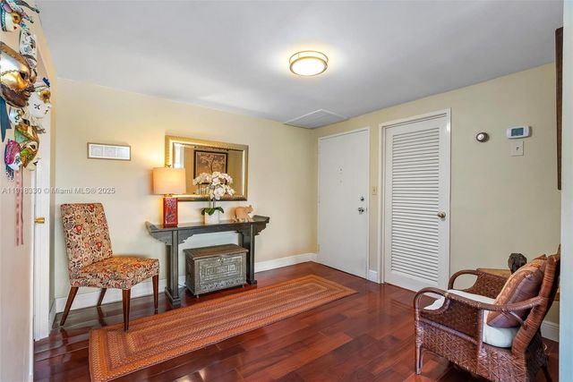 9102 W Bay Harbor Dr 2-DW, Bay Harbor Islands, FL 33154