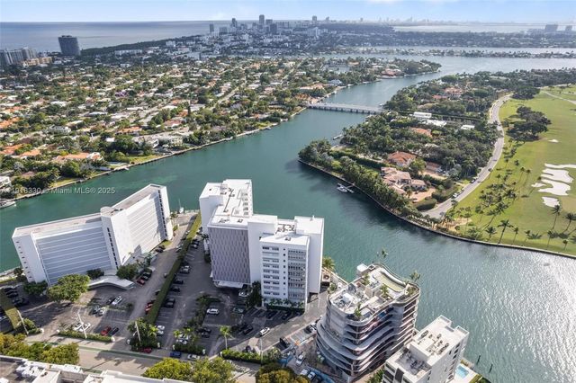 9102 W Bay Harbor Dr 2-DW, Bay Harbor Islands, FL 33154