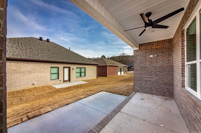 914 W Dell Vista Cove, Cabot, AR 72023
