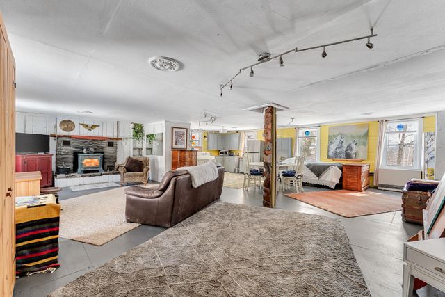 4020 North Fayston Road, Fayston, VT 05660