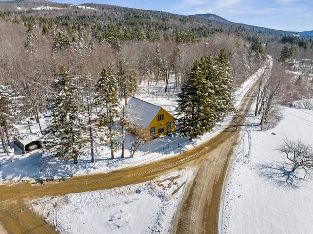 4020 North Fayston Road, Fayston, VT 05660
