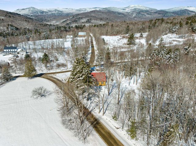 4020 North Fayston Road, Fayston, VT 05660