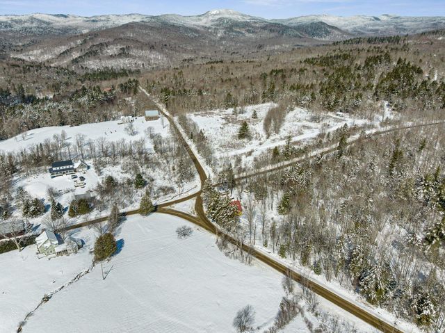 4020 North Fayston Road, Fayston, VT 05660