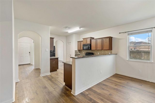 6903 Musclewood Road, Baytown, TX 77521